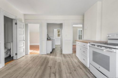 51 Belden St, New Britain CT  06051-2801 exterior