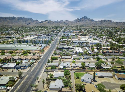 3128 Desert Cove Ave, Phoenix AZ  85029-4203 exterior