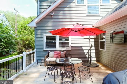 716 Beall Ave, Rockville MD 20850-2107 exterior