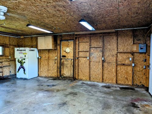 2010 Lincoln Rd, Allegan MI 49010-9441 exterior