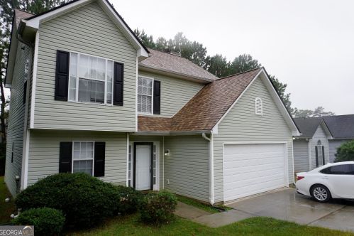 1446 Isleworth Cir, Atlanta GA  30349-6984 exterior