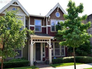 1328 Umatilla St, Portland OR  97202-7100 exterior