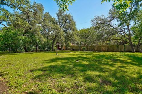 13201 Broadmeade Ave, Austin TX 78729-2815 exterior