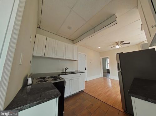 1422 Diamond St, Philadelphia PA 19122-1721 exterior