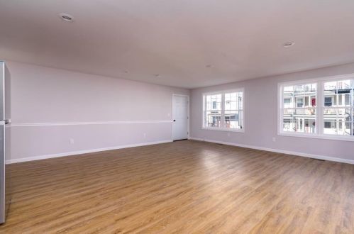 84 Glenham St, Providence RI 02907-1247 exterior