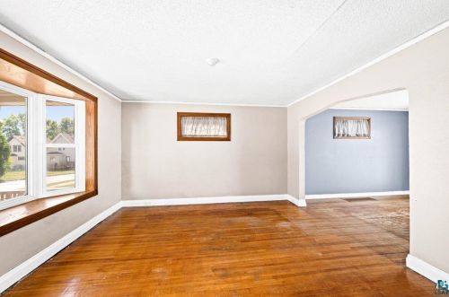 317 62 Ave, Duluth MN 55804-2509 exterior