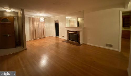 802 Hayward Ave, Silver Spring MD 20912-5808 exterior