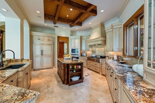 15118 Frescott Way, Naples FL 34110-2724 exterior