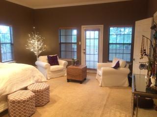 3211 San Jacinto St, Dallas TX  75204-5575 exterior