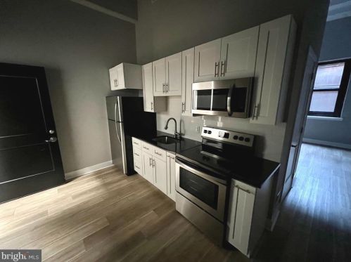 1501 17th St, Philadelphia PA  19121-4208 exterior