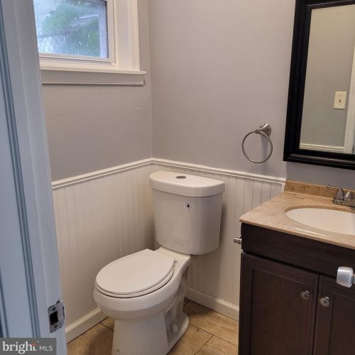 2060 Franklin St, Philadelphia PA  19122-1308 exterior