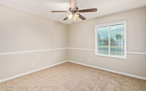 9040 40 Dr, Phoenix AZ 85019-2013 exterior