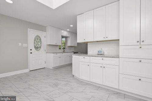 113 Monument St, Rockville MD 20850-2836 exterior