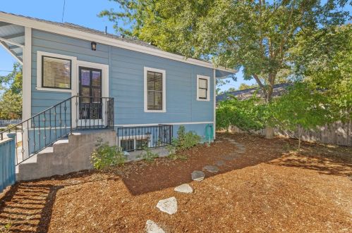 516 D St, Davis CA 95616-3815 exterior