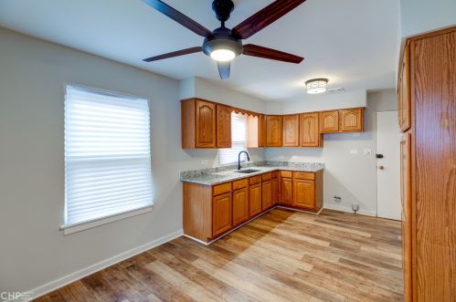 1404 Lawler Ave, Chicago IL 60630-1536 exterior