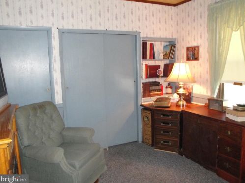 522 Carbon St, Primrose PA 17901-3720 exterior