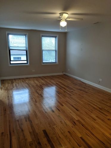 702 Noble St, Chicago IL 60642-3327 exterior