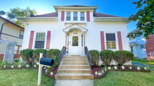 1106 North Ave, Waukegan, IL 60085-2940