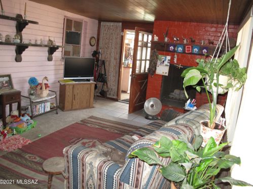 4820 Hampton St, Tucson AZ 85712-2908 exterior