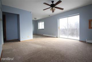 359 Moon Clinton Rd, Moon Twp PA  15108-2458 exterior