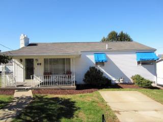 2314 Webster Ave, Scranton, PA 18505-3331