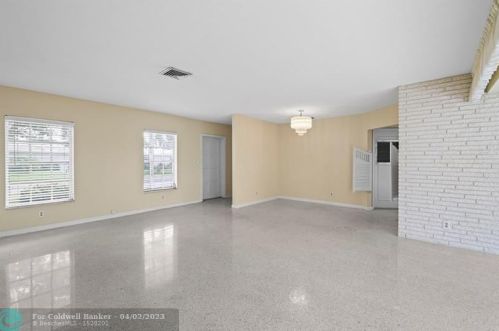 1155 13th St, Boca Raton FL  33486-5435 exterior