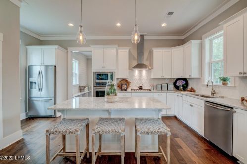 26 Great Heron Way, Bluffton SC 29909-7045 exterior