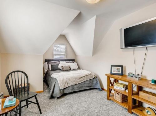 1210 Beam Ave, Saint Paul MN 55109-1054 exterior