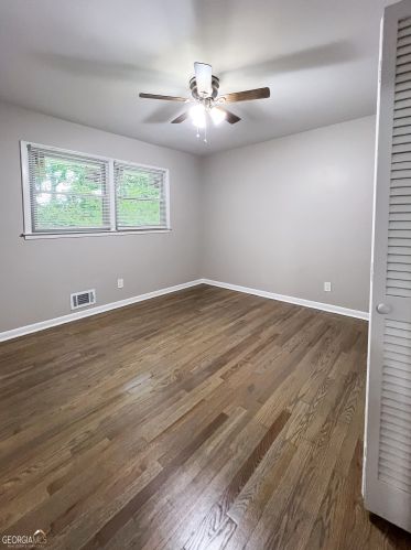 3949 Adamsville Dr, Atlanta GA  30331-3823 exterior