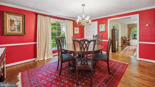 34 Long Dr, Trenton NJ 08648-2714 exterior