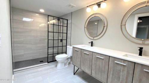 3955 Bear Canyon Rd, Tucson AZ  85749-8220 exterior