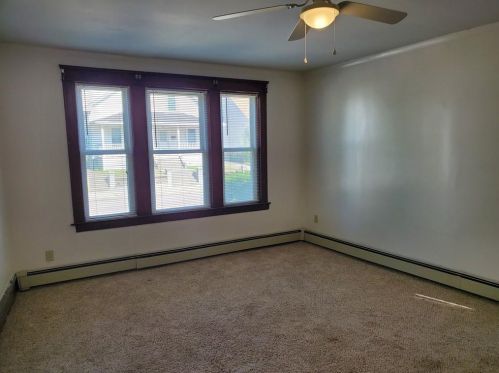 668 Grove St, Woonsocket RI  02895-5816 exterior