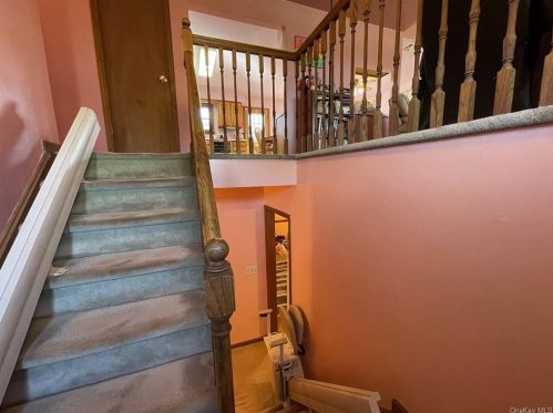 22 Macintosh Dr, Middletown NY 10941-1048 exterior