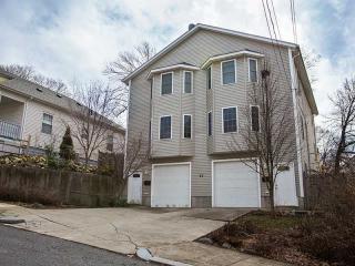 27 Evergreen St, Providence RI  02906-1947 exterior