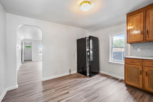 1828 Franklin St, Meskegon MI 49441-2224 exterior