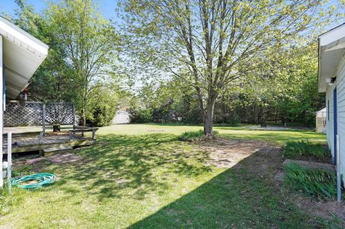 4090 Whitehall Rd, Meskegon MI 49445-1358 exterior