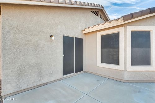 7104 31st Dr, Phoenix AZ  85041-9324 exterior