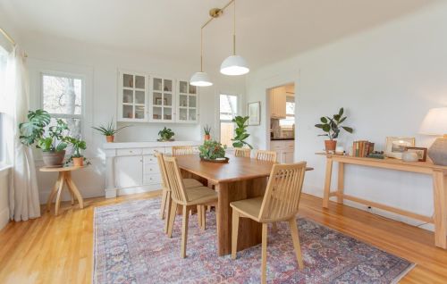 1207 Myrtle St, Turlock CA  95380-4933 exterior