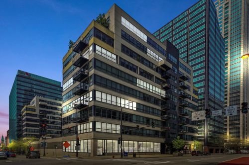 130 Canal St, Chicago IL  60606-3901 exterior