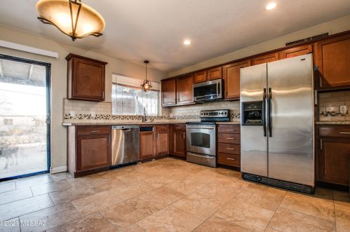 3016 Calle Canario, Tucson, AZ 85746-6115