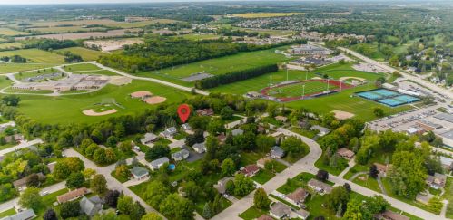 206 Franklin St, Waterford, WI 53185-4120