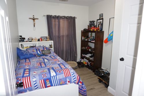 815 Butrick St, Waukegan IL 60085-2850 exterior