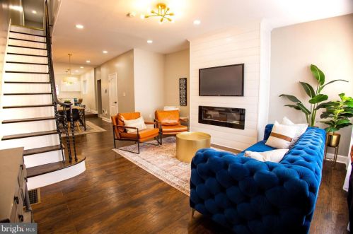 2022 21 St, Philadelphia PA 19145-2722 exterior