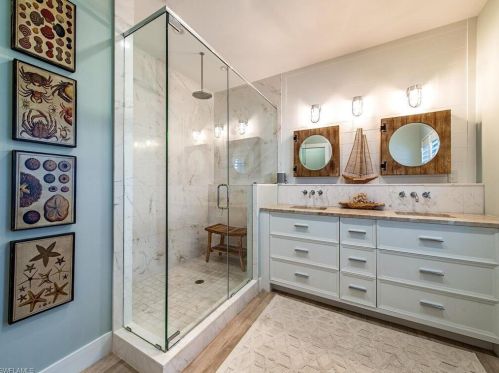 1034 7 Ave, Naples FL 34102-8111 exterior