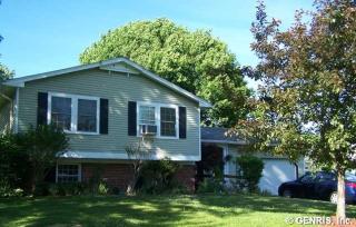 8 Edgeware Rd, Rochester, NY 14624-4306