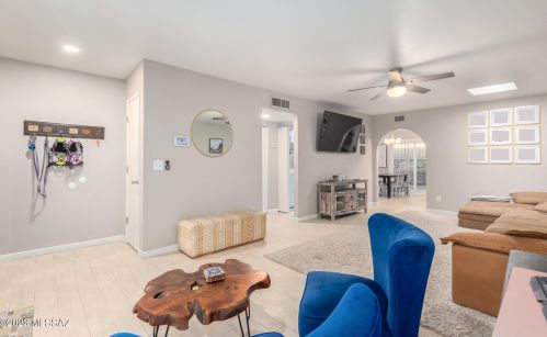 456 Calle Lindero, Tucson AZ  85704-3918 exterior