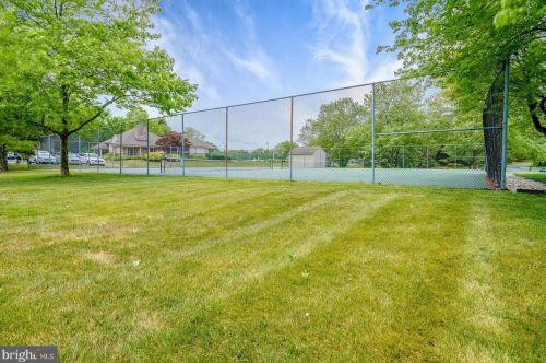 1312 Foxmeadow Dr, Limerick PA 19468-1556 exterior