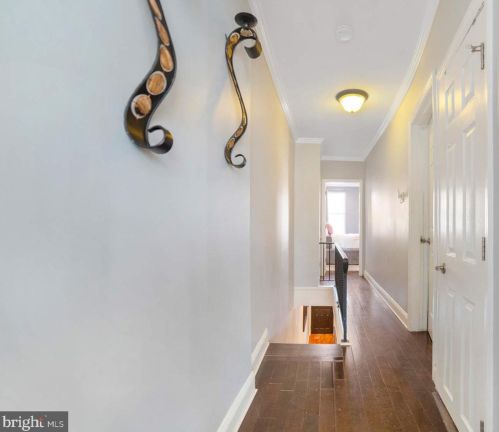 2417 Camac St, Philadelphia PA 19148-3510 exterior