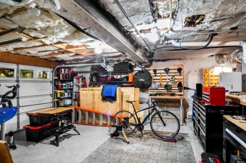 1732 Johnson Rd, Atlanta GA  30306-3147 exterior