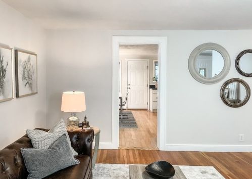 3 Johnson Ave, Peabody MA 01960-5225 exterior